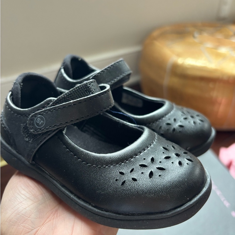 Stride Rite black leather toddler girl Mary Janes - NWOT